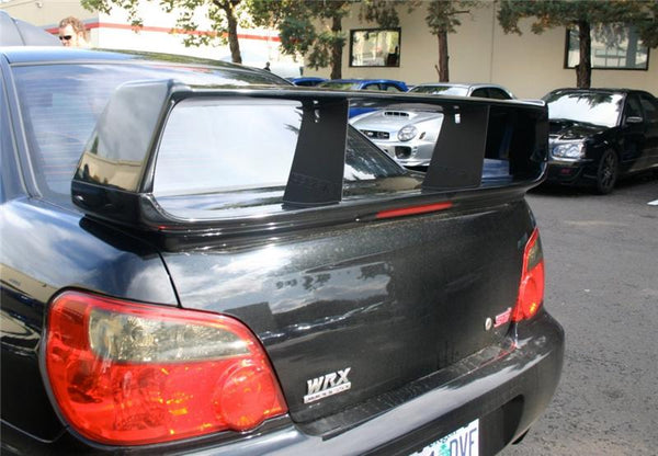 PERRIN 02-07 Subaru STI Wing Stabilizer - Black - Bull Strap