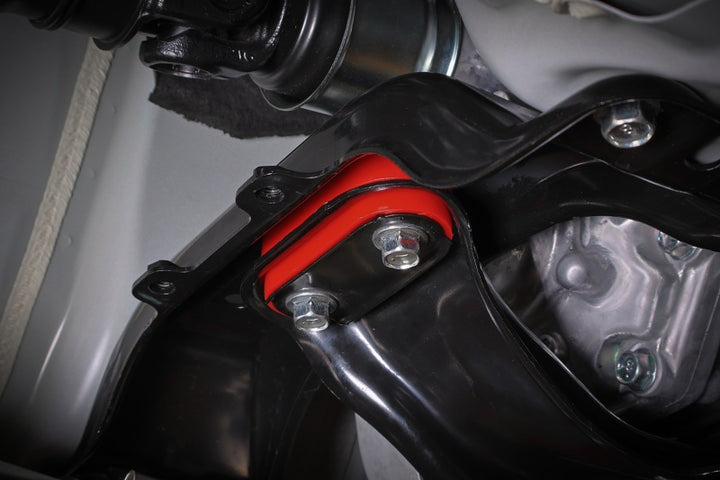 PERRIN 08-25 Subaru WRX & STI / 08-13 Forester / 13-23 Crosstrek Trans. Crossmember Bushings - Bull Strap