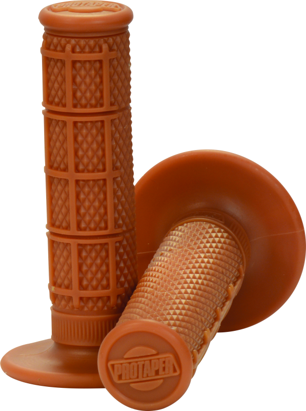 ProTaper 1/3 Waffle Grips - Gum - Bull Strap