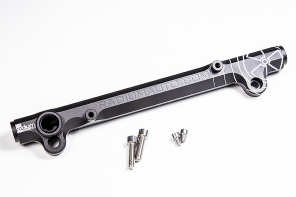 Radium Engineering Mitsubishi Evo X Fuel Rail - Bull Strap
