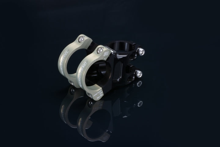 Renthal Apex 35 Handlebar Clamp 50 mm. - Bull Strap