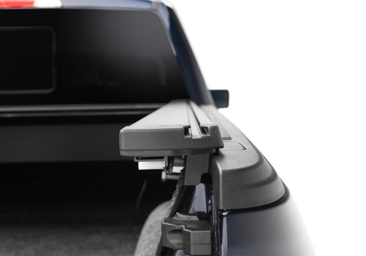 Retrax 17-18 Super Duty F-250-350 Short Bed RetraxONE XR - Bull Strap