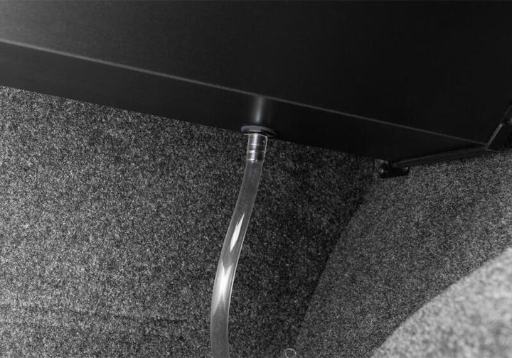 Retrax 17-18 Super Duty F-250-350 Short Bed RetraxPRO XR - Bull Strap