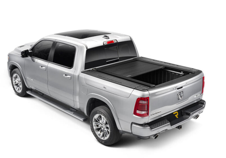 Retrax 19-22 Ram 1500 5.7ft Bed w/RAMBOX RetraxPRO XR - Bull Strap