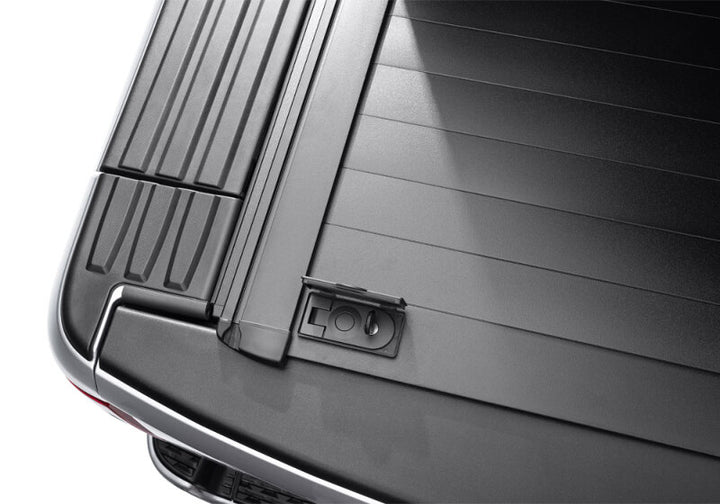 Retrax 19-22 Ram 1500 5.7ft Bed w/RAMBOX RetraxPRO XR - Bull Strap