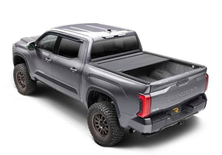 Retrax 2007-2020 Toyota Tundra CrewMax 5.5ft Bed RetraxPRO XR with Deck Rail System - Bull Strap