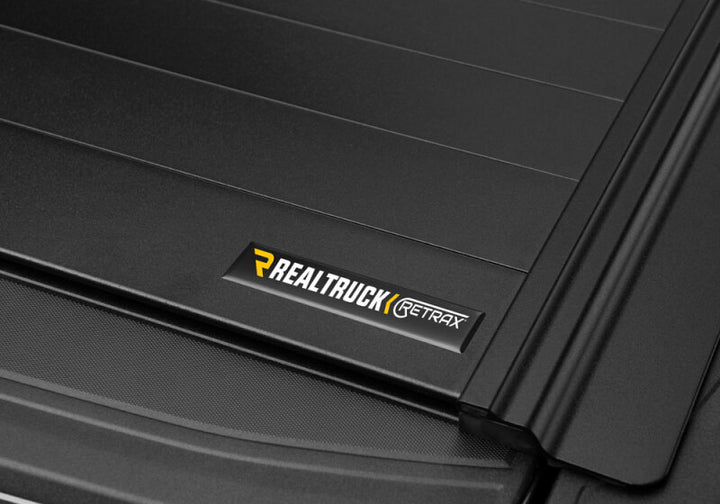 Retrax 2020 Chevrolet / GMC HD 6ft 9in Bed 2500/3500 RetraxPRO MX - Bull Strap