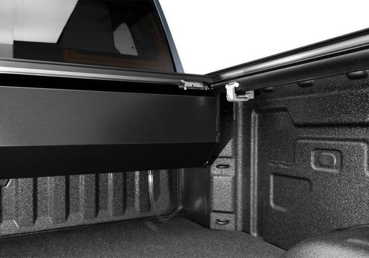 Retrax 2020 Chevrolet / GMC HD 8ft Bed 2500/3500 RetraxPRO MX - Bull Strap