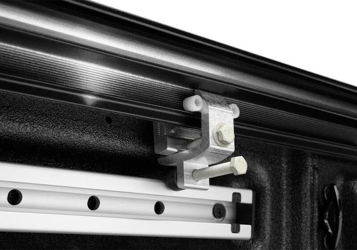 Retrax 2022 Ford Maverick 4.5ft Bed RetraxPRO XR - Bull Strap