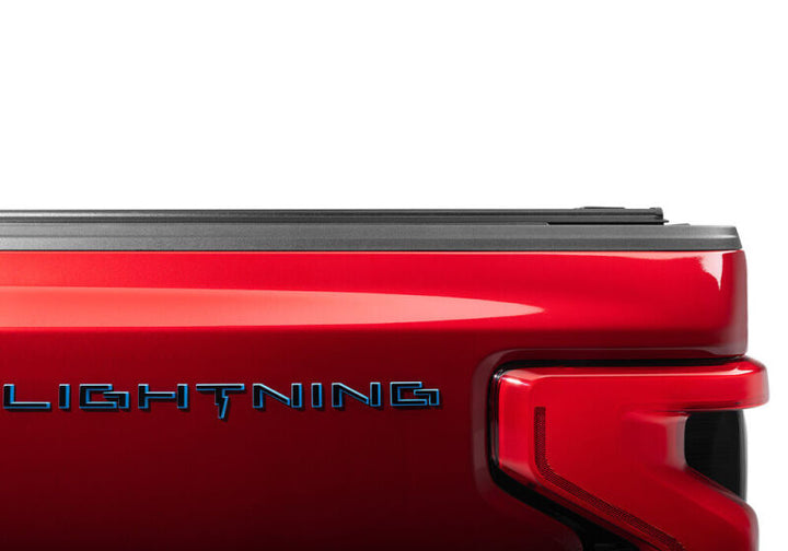 Retrax 21-22 Ford F-150 Super Crew/Super Cab (Incl. 2022 Lightning) 5.5ft Bed RetraxPRO MX - Bull Strap