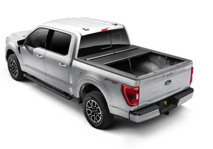 Roll-N-Lock 17-19 Ford F-250/F-350 Super Duty SB 80-3/8in A-Series Retractable Tonneau Cover - Bull Strap
