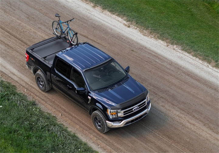 Roll-N-Lock 17-22 Ford Super Duty (98.1in Bed) M-Series XT Retractable Cover - Bull Strap