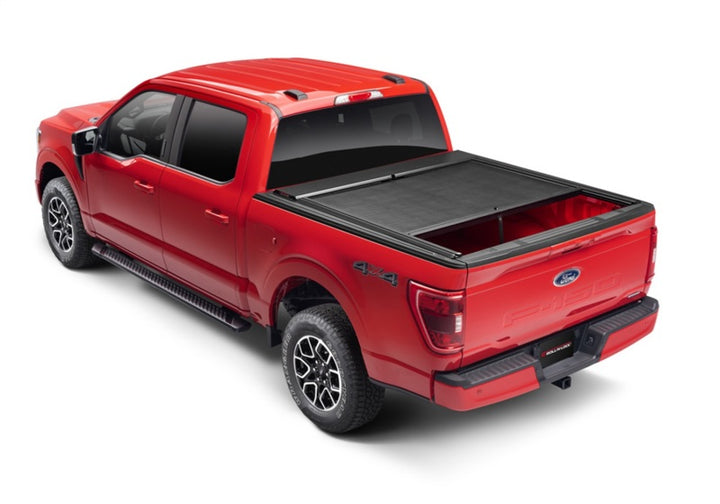 Roll-N-Lock 17-22 Ford Super Duty (98.1in Bed) M-Series XT Retractable Cover - Bull Strap