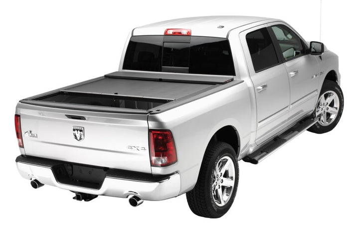 Roll-N-Lock 2009 Dodge Ram 1500 SB 76in M-Series Retractable Tonneau Cover - Bull Strap