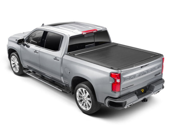 Roll-N-Lock 2019 Chevy Silverado 1500 68-3/8in E-Series Retractable Tonneau Cover - Bull Strap