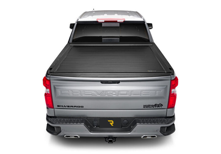 Roll-N-Lock 2019 Chevy Silverado 1500 68-3/8in E-Series Retractable Tonneau Cover - Bull Strap