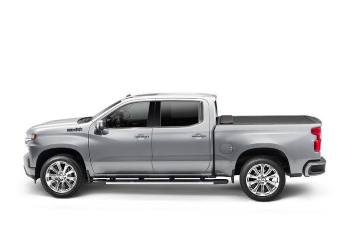 Roll-N-Lock 2019 Chevy Silverado 1500 68-3/8in E-Series Retractable Tonneau Cover - Bull Strap