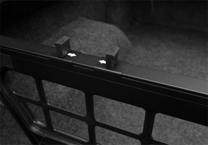 Roll-N-Lock 2020 Chevy Silverado/Sierra 2500/3500 MB 80-1/2in Cargo Manager - Bull Strap