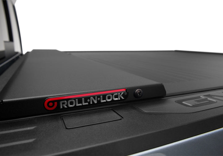 Roll-N-Lock 2020 GM Silverado / Sierra 2500/3500 6ft 10in Bed A-Series Retractable Tonneau Cover - Bull Strap