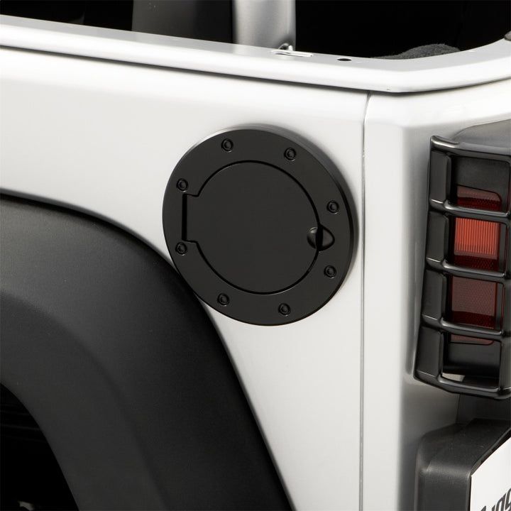 Rugged Ridge 07-18 Jeep Wrangler JK Black Non-Locking Gas Cap Door - Bull Strap