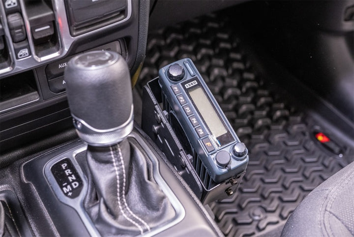 Rugged Ridge 18-22 Jeep Wrangler / Gladiator Race Radio Mount - Bull Strap