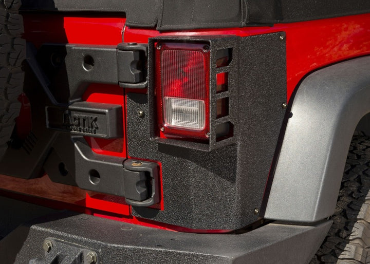 Rugged Ridge XHD Corner Guard Rear 07-18 Jeep Wrangler JK 2-Door - Bull Strap