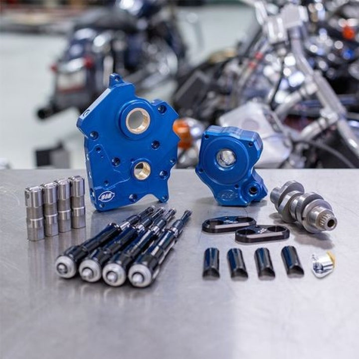 S&S Cycle 2017+ Oil Cooled M8 Models Chain Drive 465C Cam Chest Kit w/ Black Pushrod Tubes - Bull Strap