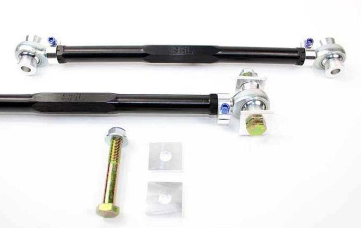 SPL Parts 06-13 BMW 3 Series/1 Series (E9X/E8X) Rear Toe Links w/Eccentric Lockouts (Excl M Models) - Bull Strap