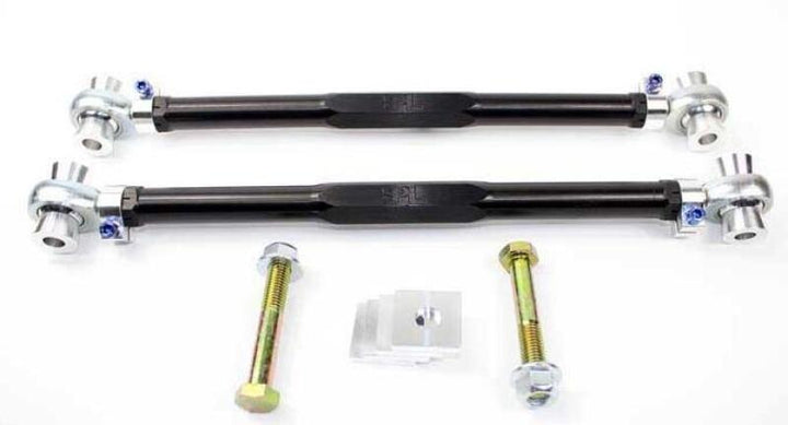 SPL Parts 06-13 BMW 3 Series/1 Series (E9X/E8X) Rear Toe Links w/Eccentric Lockouts (Excl M Models) - Bull Strap