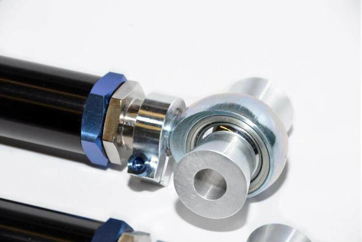 SPL Parts 95-98 Nissan 240SX (S14) / 94-02 Nissan Skyline (R33/R34) Front Tension Rods - Bull Strap