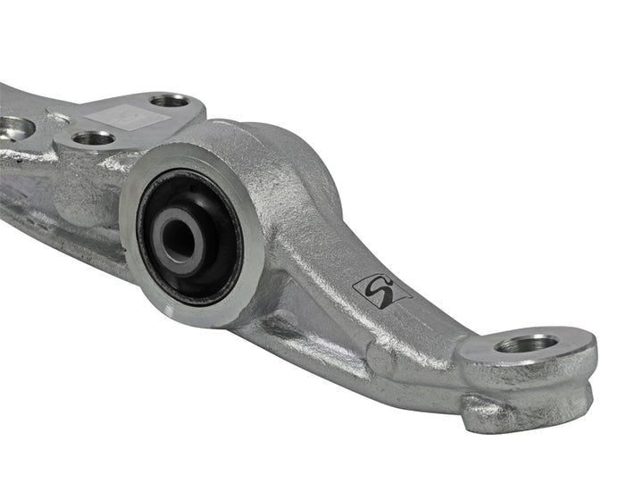 Skunk2 88-91 Honda Civic Front Lower Control Arm - Hard Rubber Bushing - Bull Strap