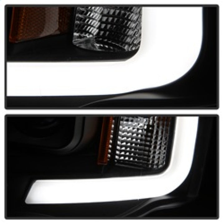 Spyder 02-05 Dodge Ram 1500 Light Bar Projector Headlights - Black (PRO-YD-DR02V2-LB-BK) - Bull Strap