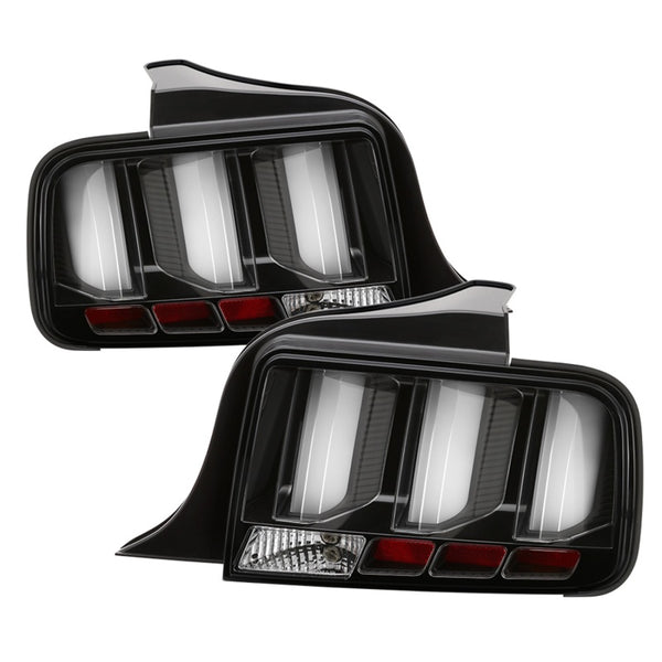 Spyder 05-09 Ford Mustang (White Light Bar) LED Tail Lights - Black ALT-YD-FM05V3-LED-BK - Bull Strap