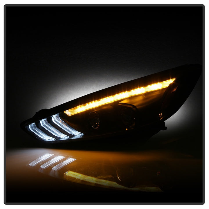 Spyder 15-18 Ford Focus Projector Headlights - Seq Turn Light Bar - Black PRO-YD-FF15-LBSEQ-BK - Bull Strap