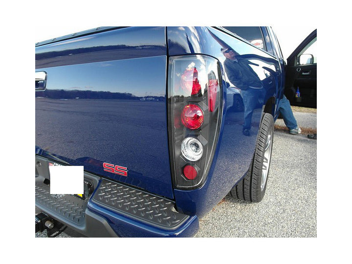 Spyder Chevy Colorado 04-13/GMC Canyon 04-13 Euro Style Tail Lights Black ALT-YD-CCO04-BK - Bull Strap