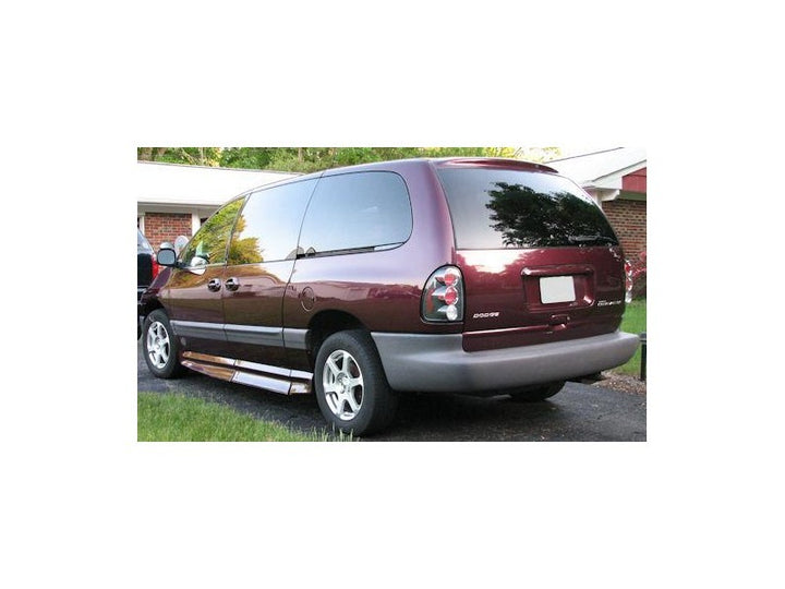 Spyder Dodge Caravan/Grand Caravan 01-07 Euro Style Tail Lights Black ALT-YD-DC01-BK - Bull Strap