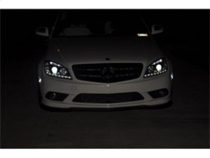 Spyder Mercedes Benz C-Class 08-11 Projector Headlights Halogen - DRL Blk PRO-YD-MBW20408-DRL-BK - Bull Strap