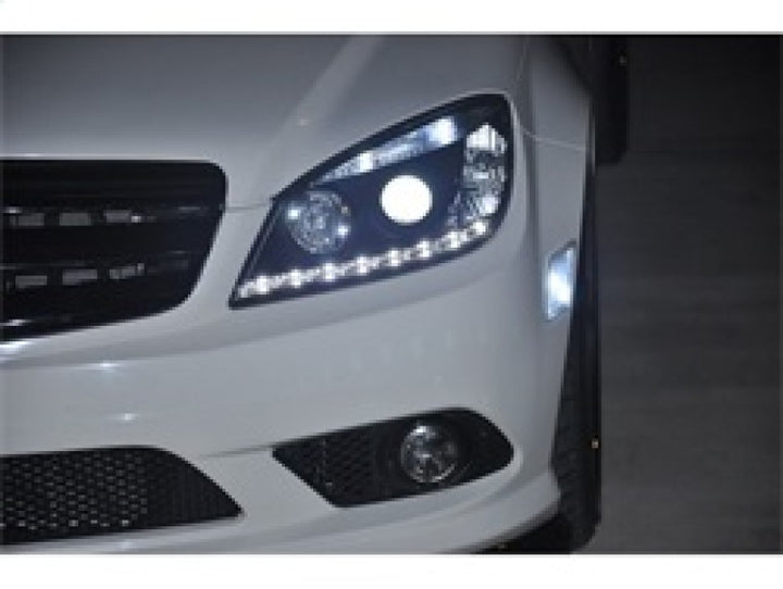 Spyder Mercedes Benz C-Class 08-11 Projector Headlights Halogen - DRL Blk PRO-YD-MBW20408-DRL-BK - Bull Strap