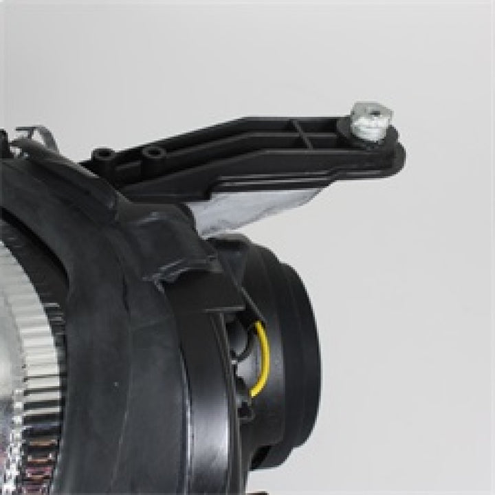 Spyder Mercedes Benz CLK 03-09 Projector Halogen Model- LED Halo DRL Chrm PRO-YD-MBCLK03-DRL-C - Bull Strap