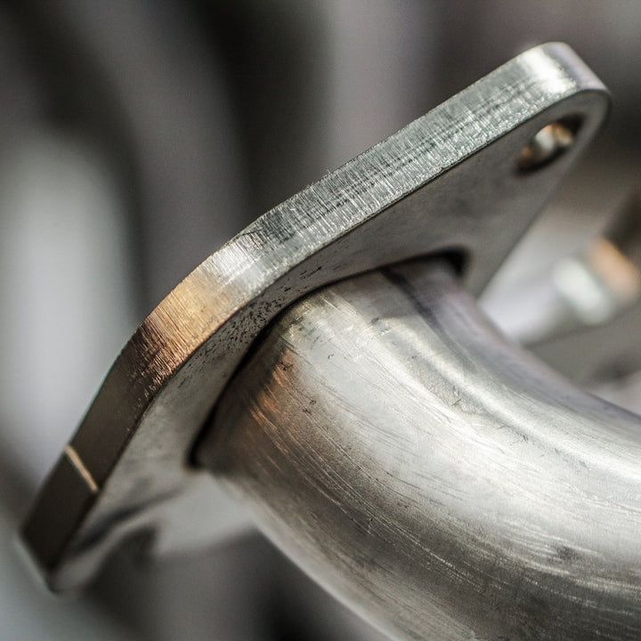 Stainless Works 11-18 Ford F-250/F-350 6.2L Headers 1-7/8in Primaries 3in Collectors High Flow Cats - Bull Strap