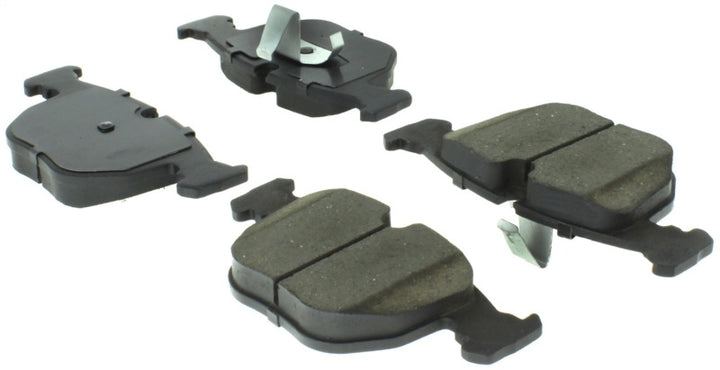 StopTech Performance 00-04 BMW M5 E39 / 00-06 X5 / 03-05 Range Rover HSE Front Brake Pads - Bull Strap