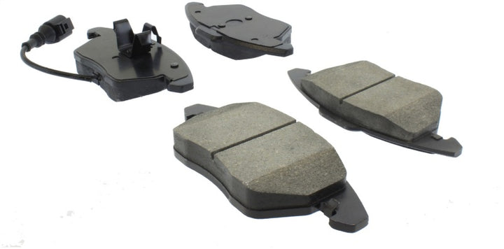 StopTech Performance 06-10 Audi A3 / 08-10 Audi TT / 06-09 VW GTI / 05-10 Jetta Front Brake Pads - Bull Strap
