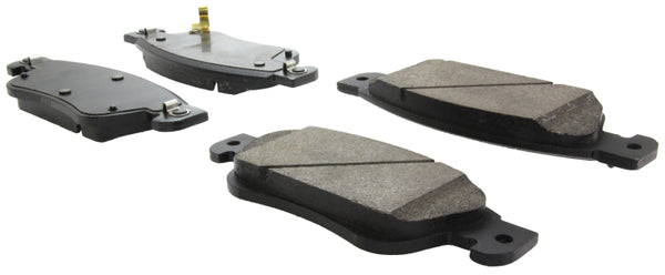 StopTech Performance 07-08 Infiniti G35 2WD Sedan / 08 Infiniti G37 Coupe Front Brake Pads - Bull Strap