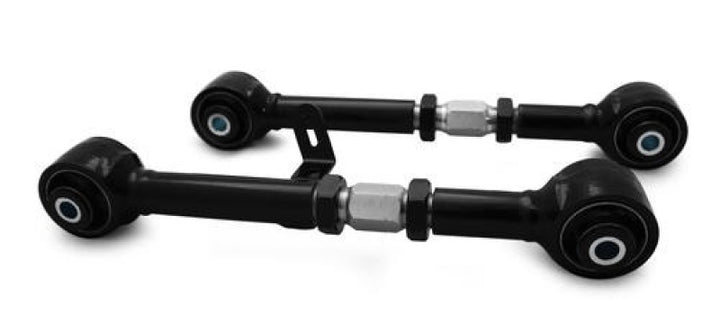 SuperPro 08-21 Toyota Land Cruiser 200 Series HD Adj. Rear Upper Trailing Arm Set - Bull Strap