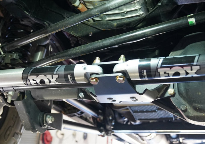 Superlift 05-22 F250/350 4WD Dual Steering Stabilizer Kit w/ Fox 2.0 Shocks (No Lift Req) - Bull Strap
