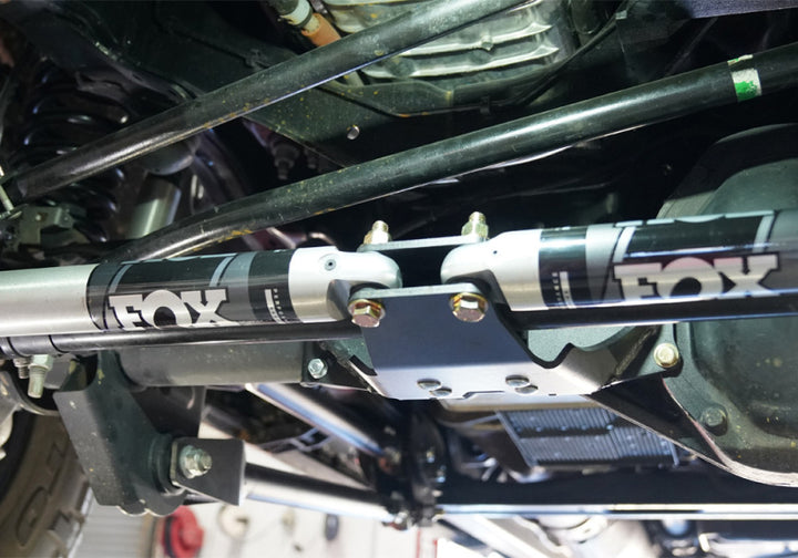 Superlift 05-22 F250/350 4WD Dual Steering Stabilizer Kit w/ Fox 2.0 Shocks (No Lift Req) - Bull Strap
