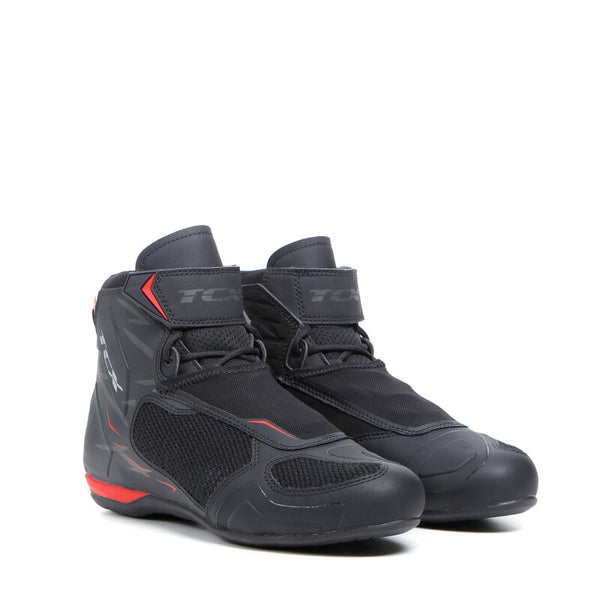 TCX R04D Air Shoe Black/Red Size - 45 - Bull Strap