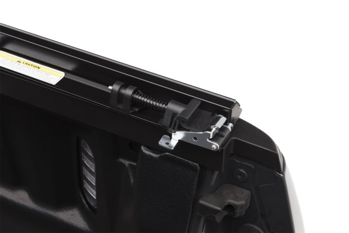 Truxedo 09-14 Ford F-150 5ft 6in TruXport Bed Cover - Bull Strap