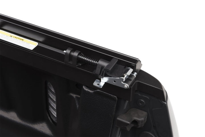 Truxedo 09-14 Ford F-150 5ft 6in TruXport Bed Cover - Bull Strap