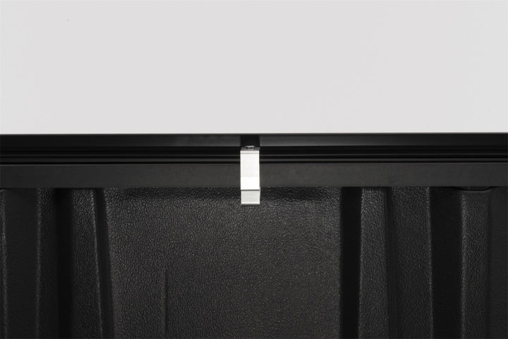 Truxedo 09-14 Ford F-150 5ft 6in TruXport Bed Cover - Bull Strap